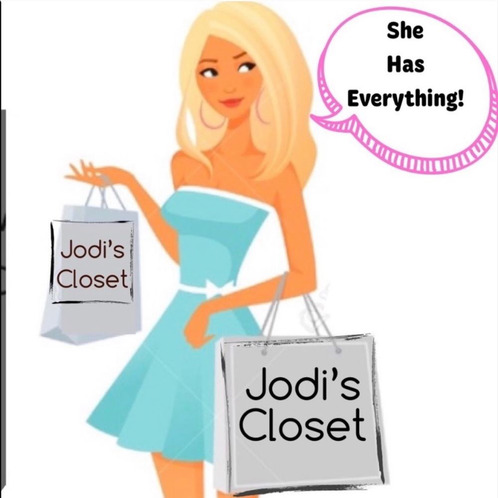 Please follow and share my closet